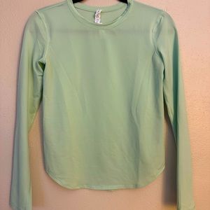 Lululemon running top. Long sleeve. Size 2. New